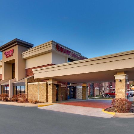 Drury Inn & Suites 포플러블러프 외부 사진